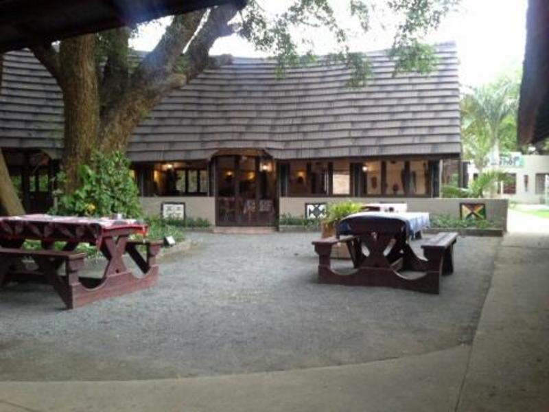 Gooderson Dumazulu Lodge Hluhluwe Exterior foto