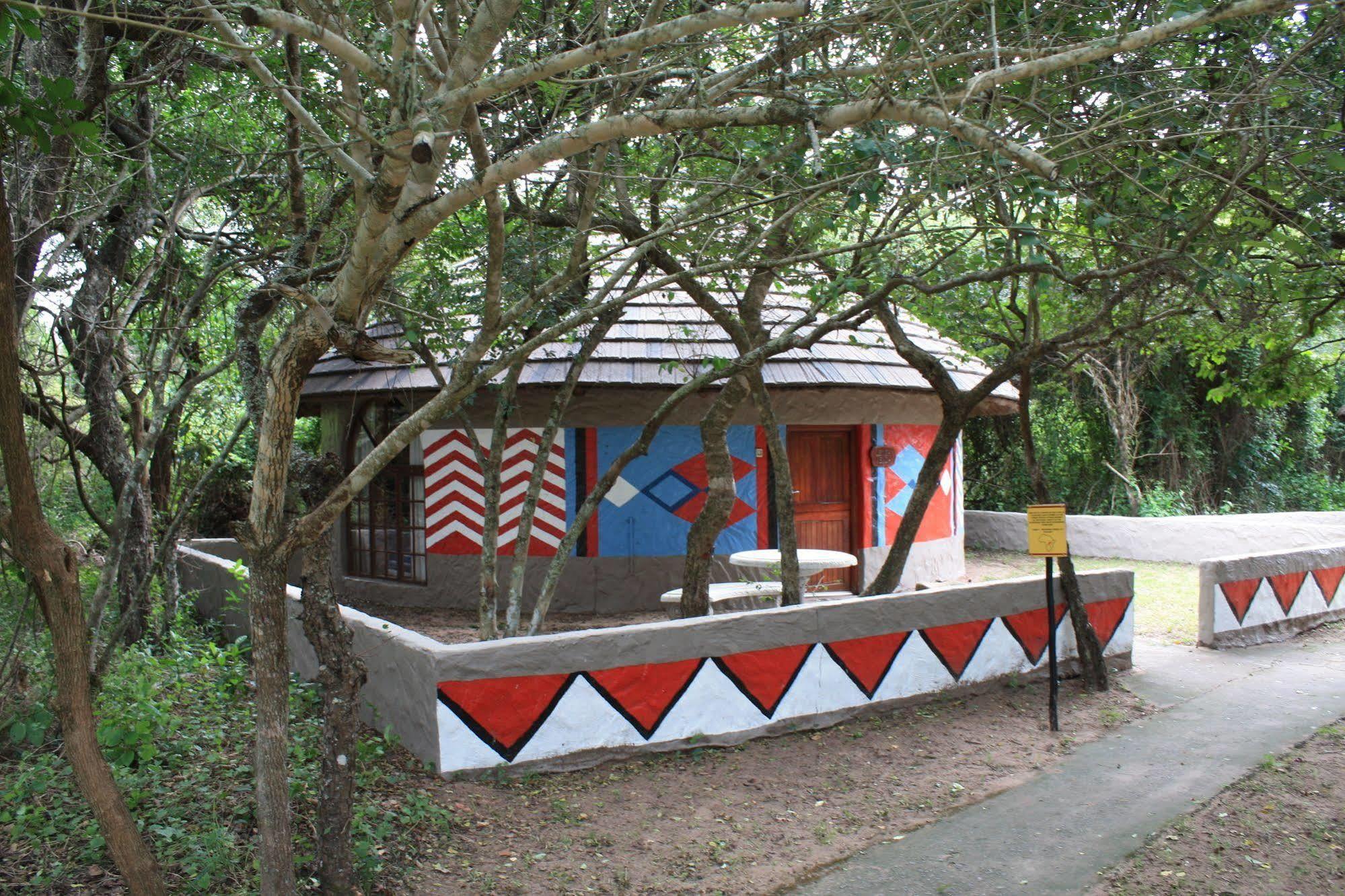 Gooderson Dumazulu Lodge Hluhluwe Exterior foto