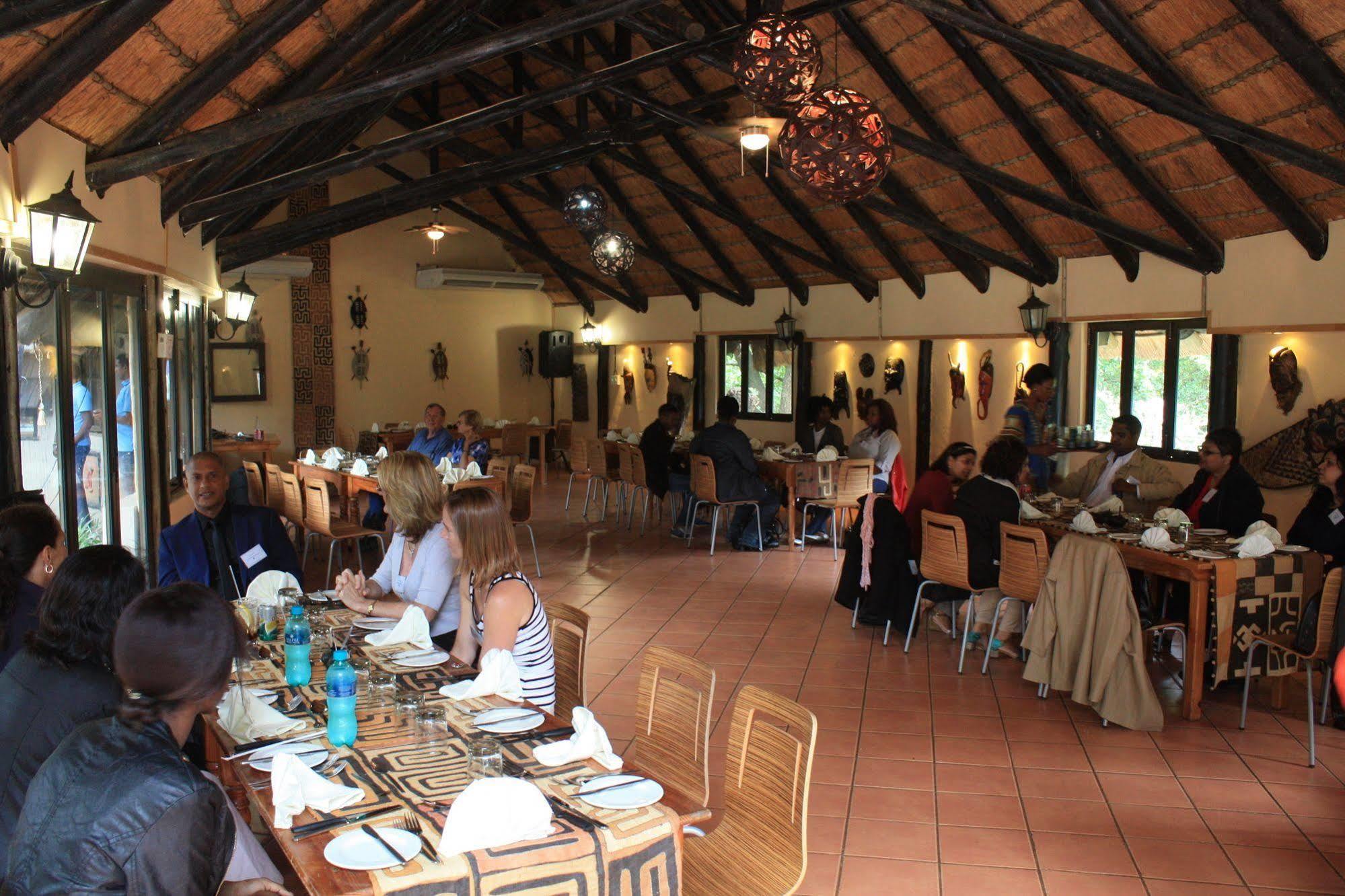 Gooderson Dumazulu Lodge Hluhluwe Exterior foto
